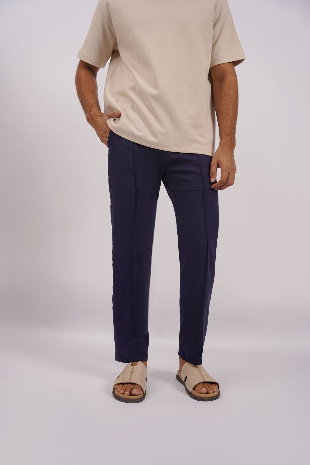 LINEN TAPERED PANTS
