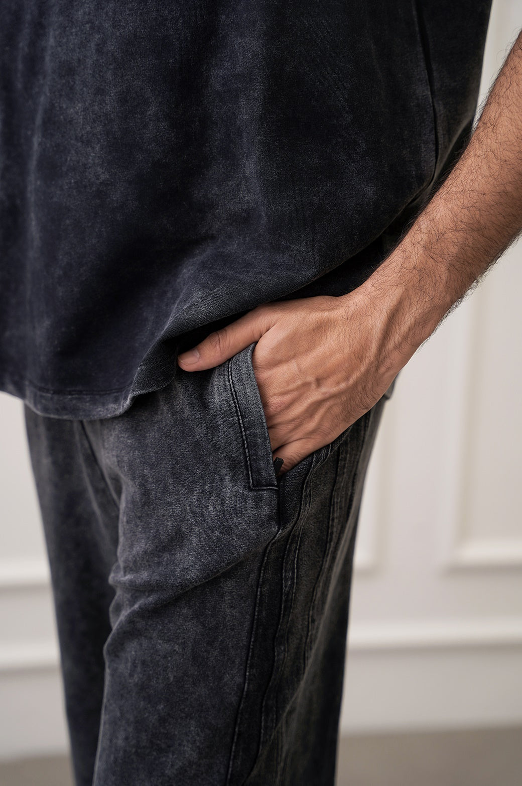 SIDE STRIPED WASHED TROUSERS