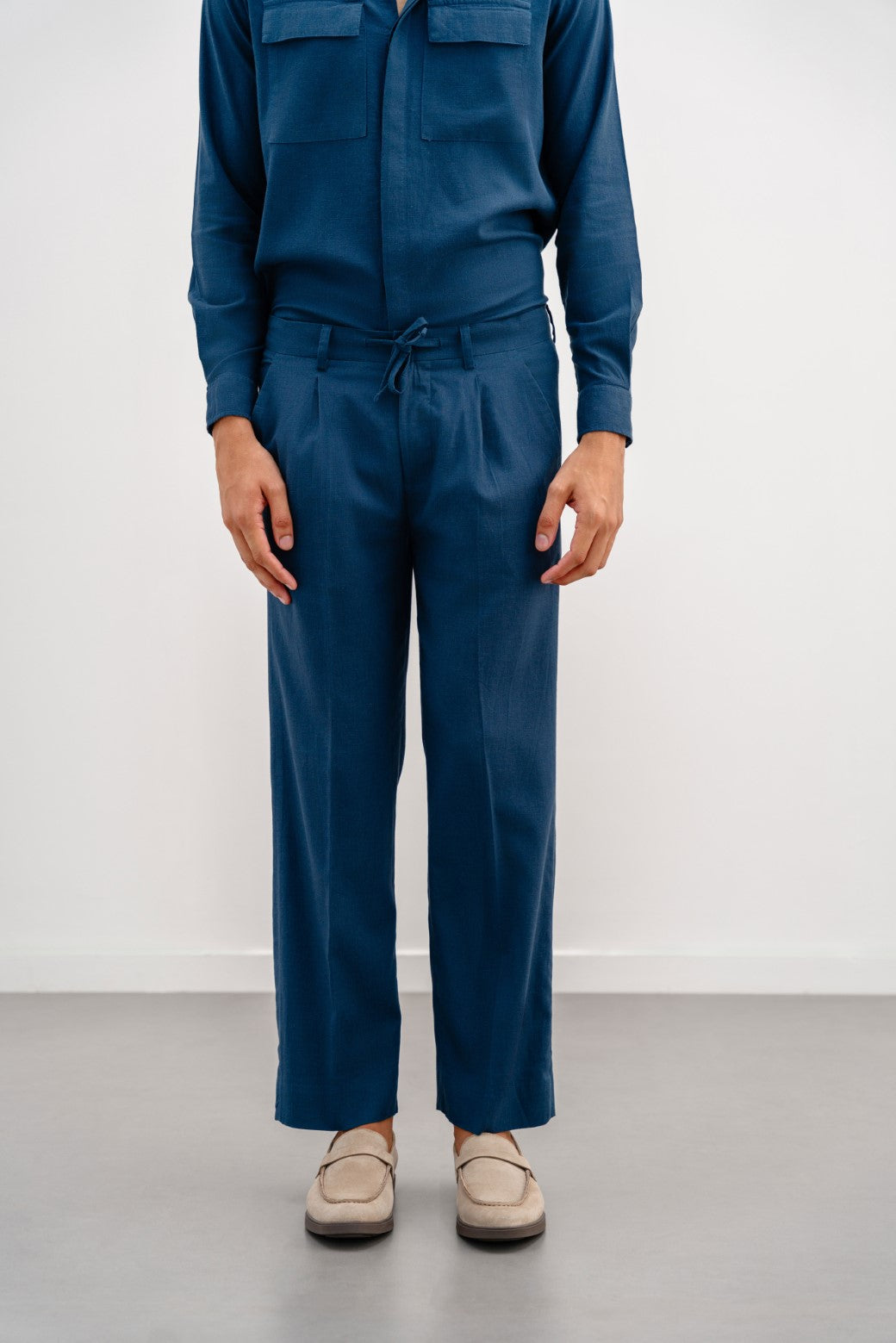 LINEN PLEATED TROUSERS