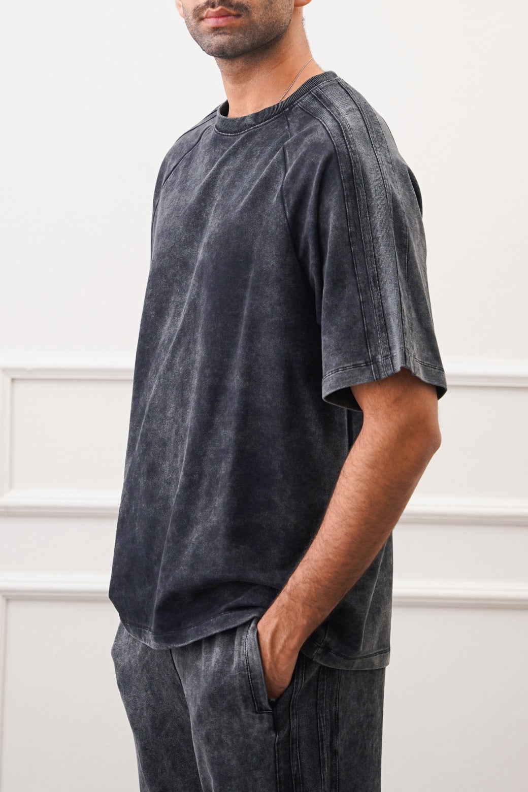 RANGLAN ACID WASHED TEE